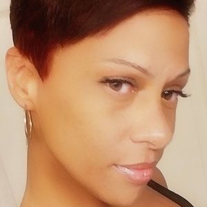 Meet your Posher, Peachy